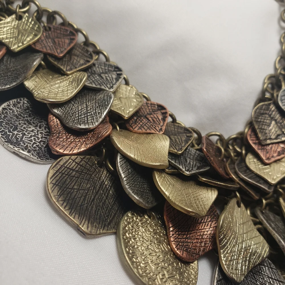 SALE!! Mixed Metal Statement Necklace - Picture 5 of 7